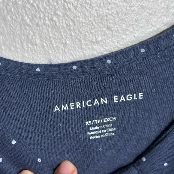 American Eagle Women Off Shoulder Dotted Blue Top size XS - Picture 4 of 7